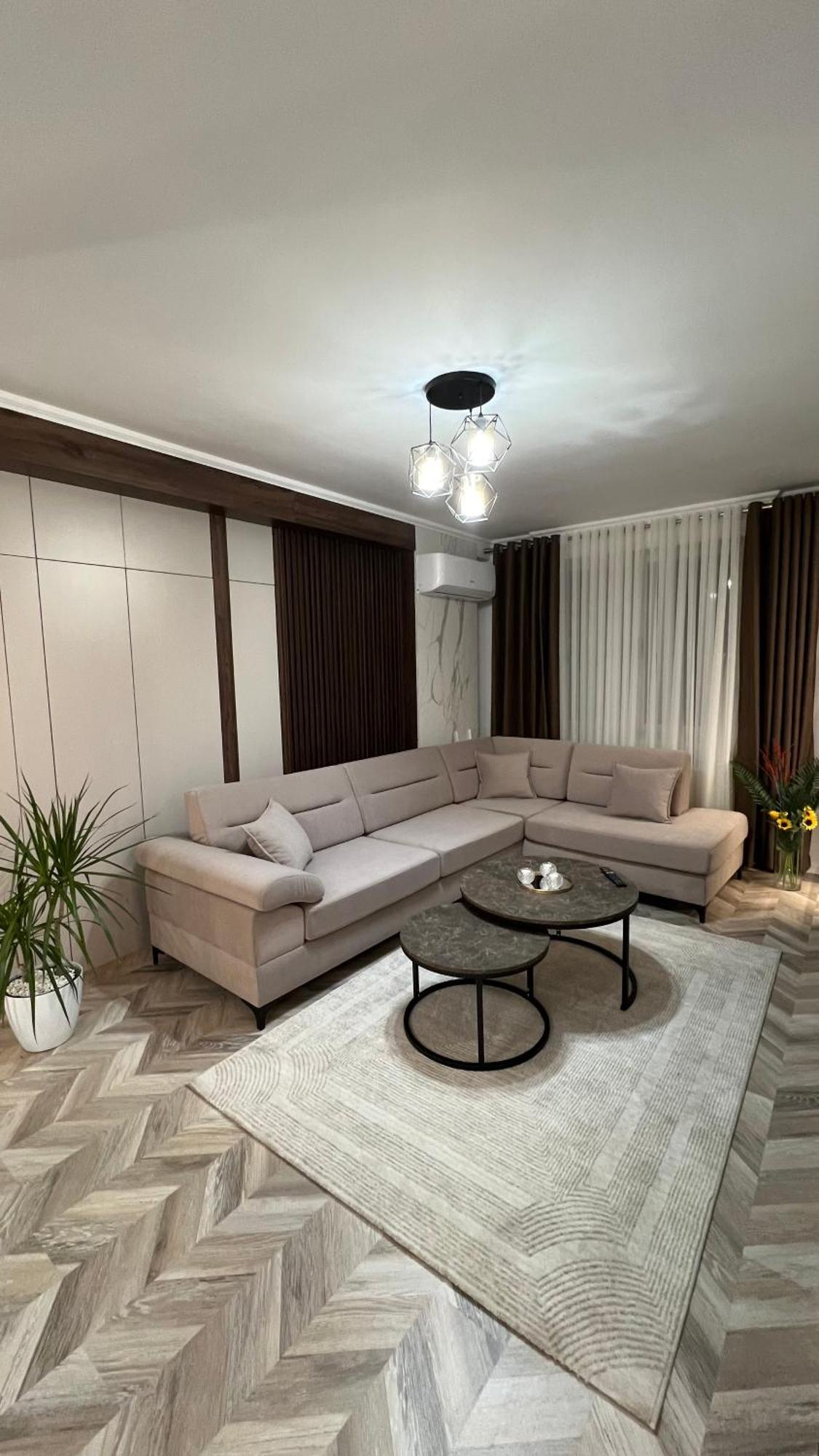 Erlaiden Apartment Shkoder Luaran gambar